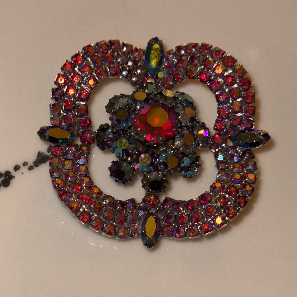 Multicolor Crystal Brooch - Picture 11 of 16